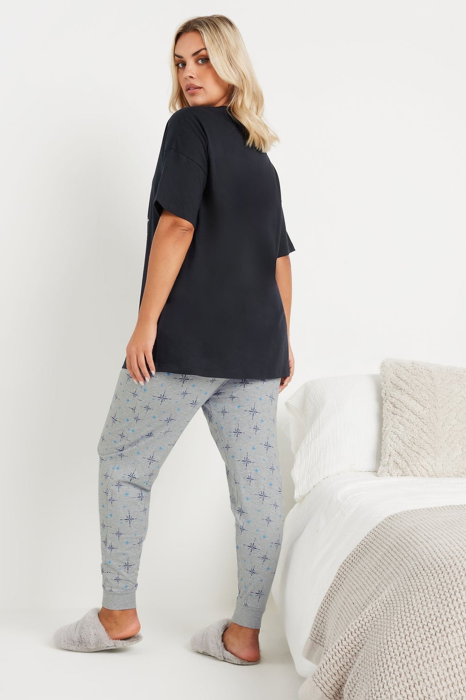 Yours Snoopy Curve Navy Blue Relax Cuffed Pyjama Set