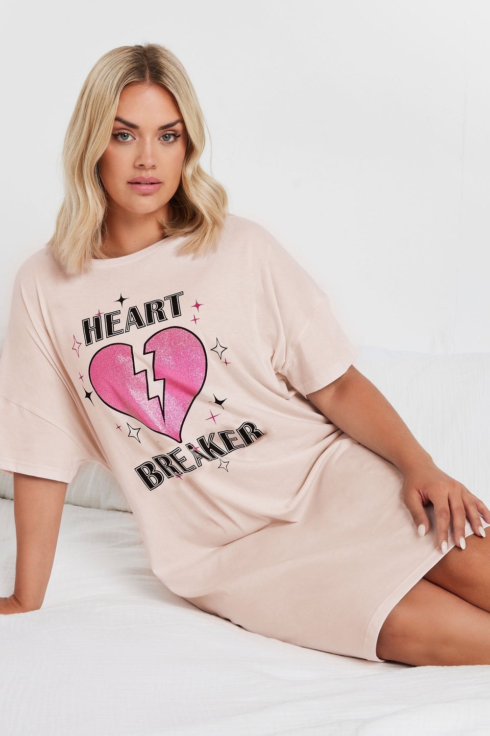 Yours Curve Pink Heart Breaker Sleep Tee Nightdress