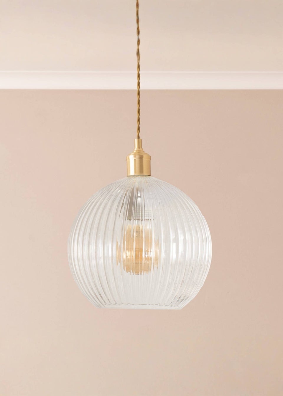 ValueLights Maddison Clear Ribbed Glass Globe Easy Fit Lampshade