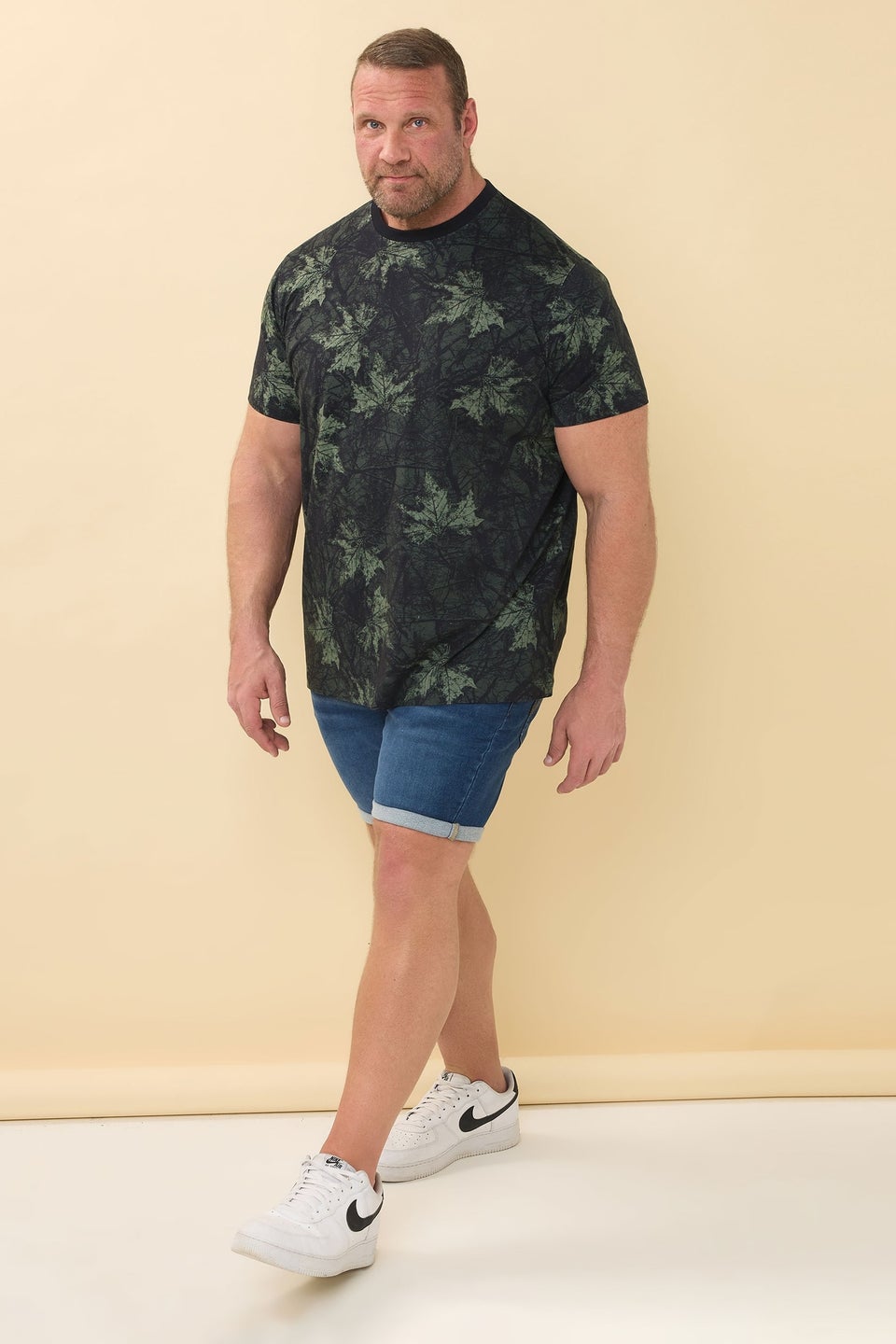 BadRhino Big & Tall Green Leaf Camouflage T-Shirt