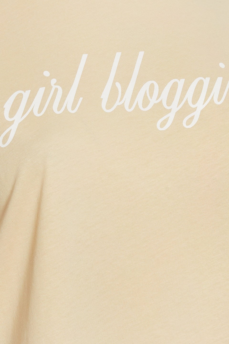 Limited Collection Curve Beige Girl Blogging Slogan T-Shirt
