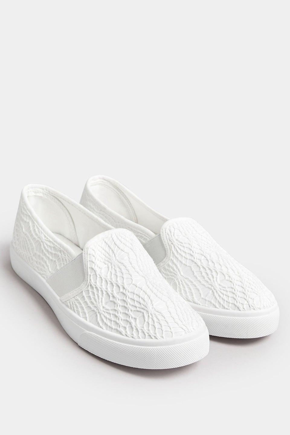 Yours White Broderie Anglaise Slip-On Trainers In Wide E Fit