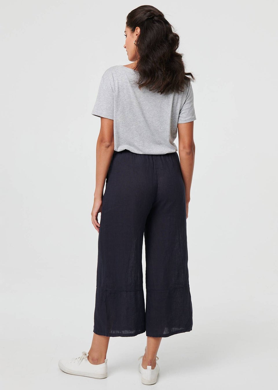 Izabel London Navy High Waist Stretchy Crop Trousers