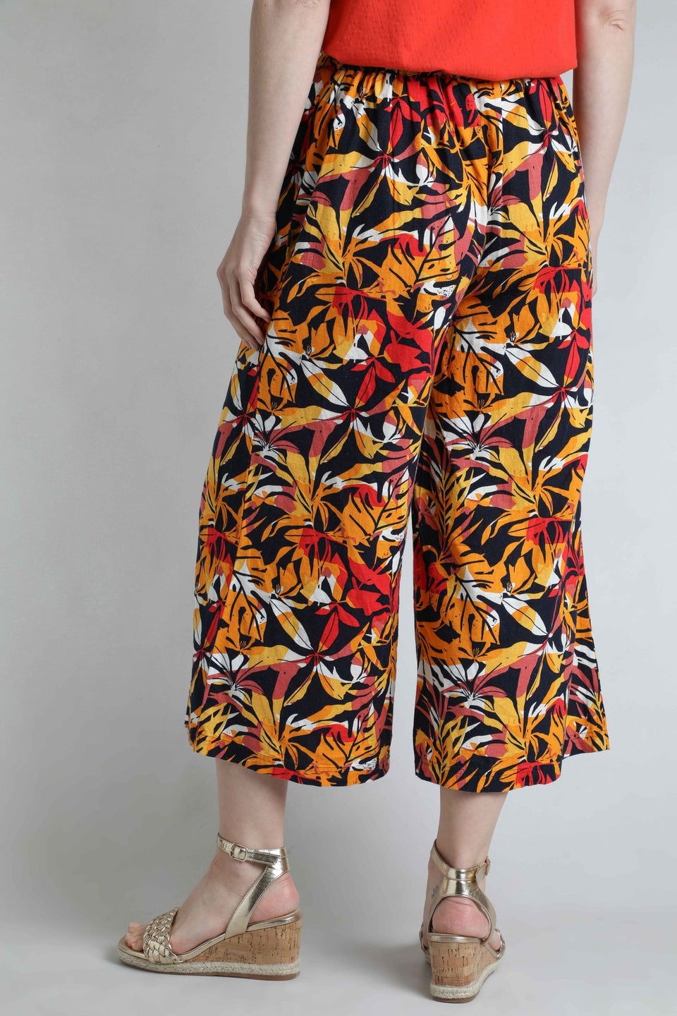 Weird Fish Caramel Mossa Printed Culottes