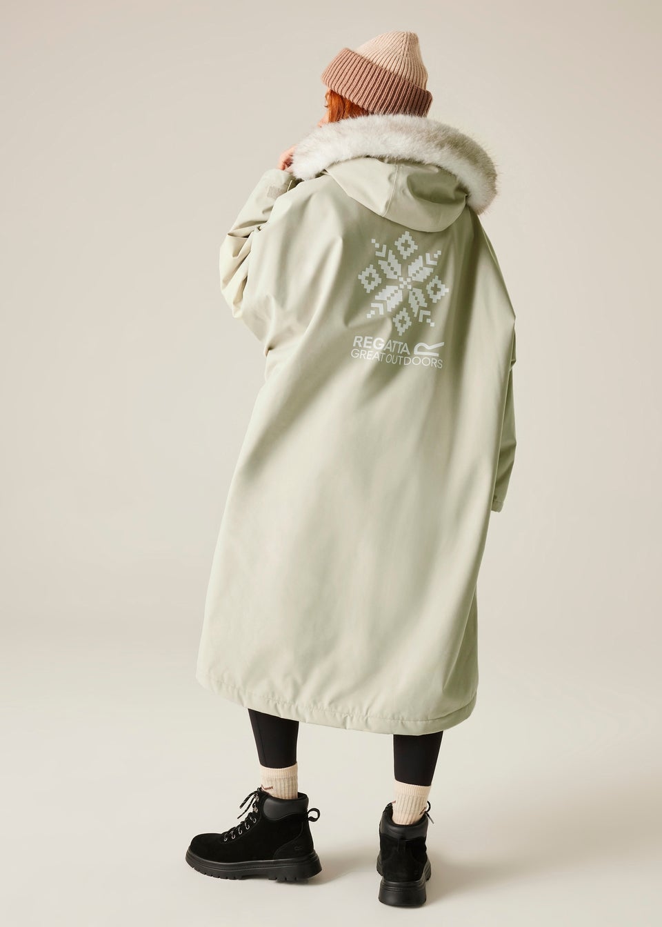 Regatta White Changing  Robe