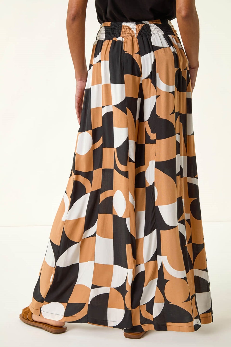 Roman Camel Geometric Print Tie Waist Stretch Trouser