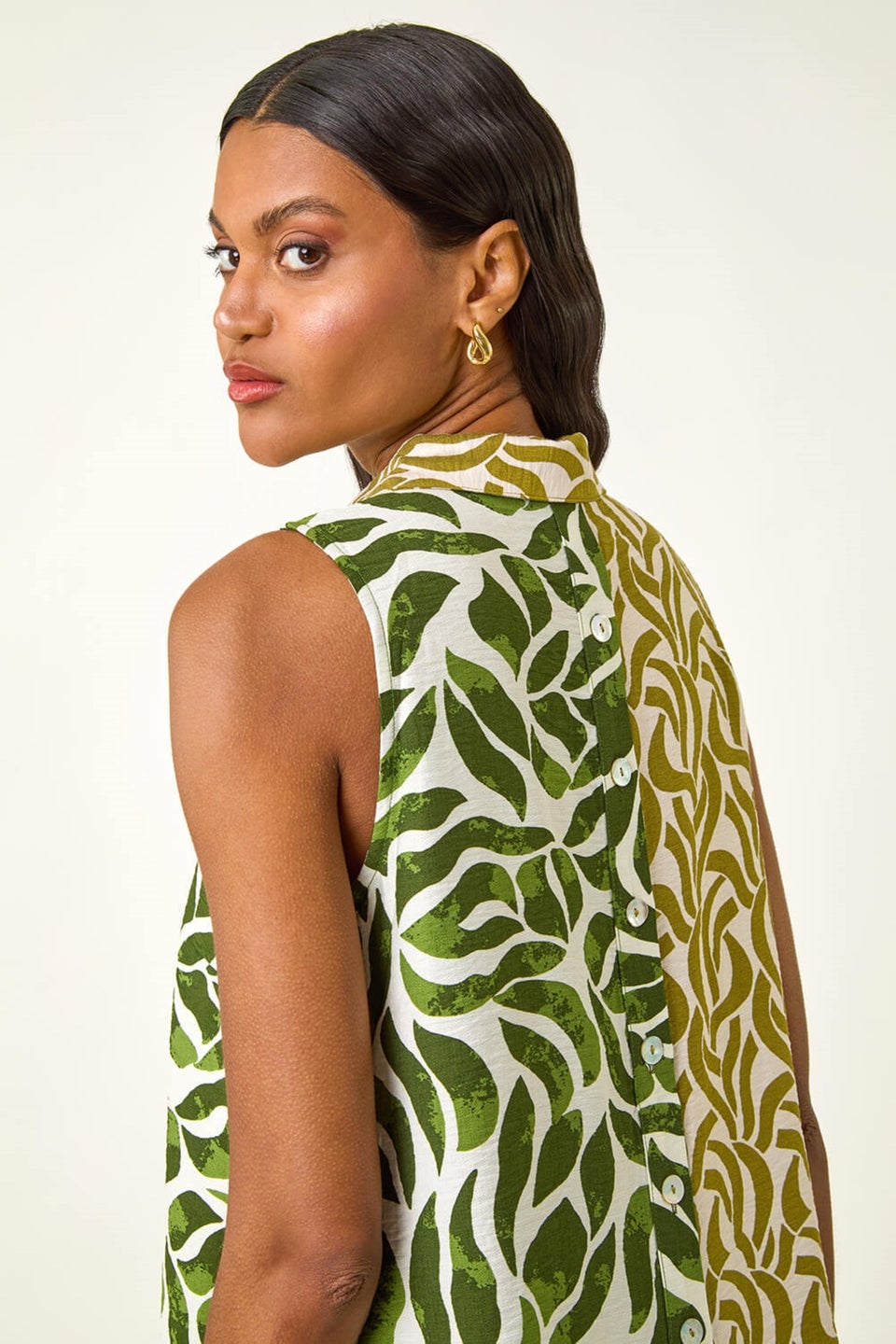 Roman Green Leaf Print Button Longline Shirt