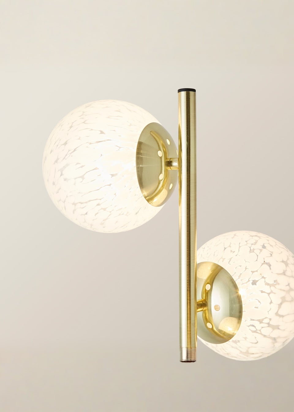 ValueLights Jas Floor Lamp with Confetti Glass Lampshades