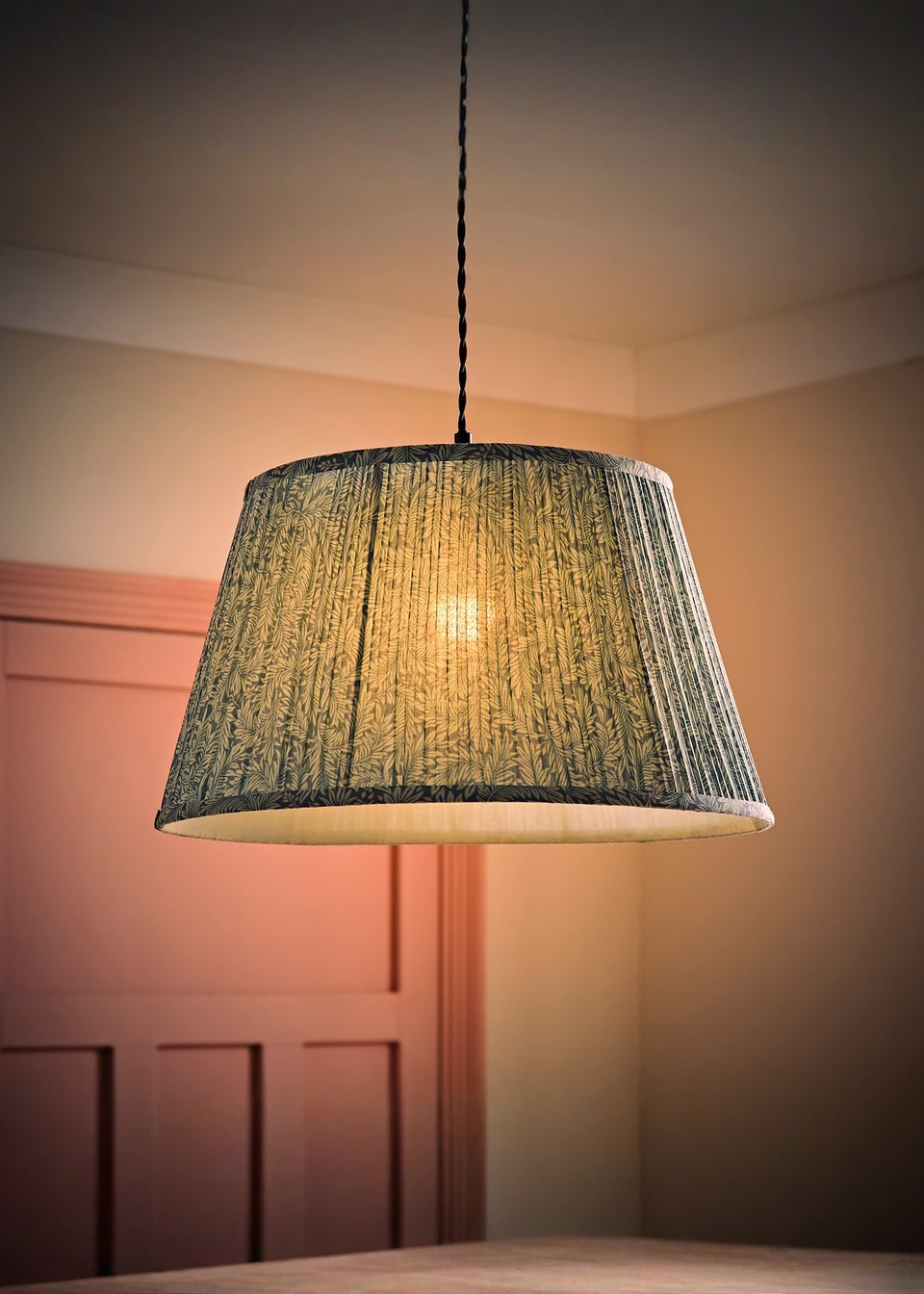 ValueLights Alba Blue Leaf Large Easy Fit Lampshade