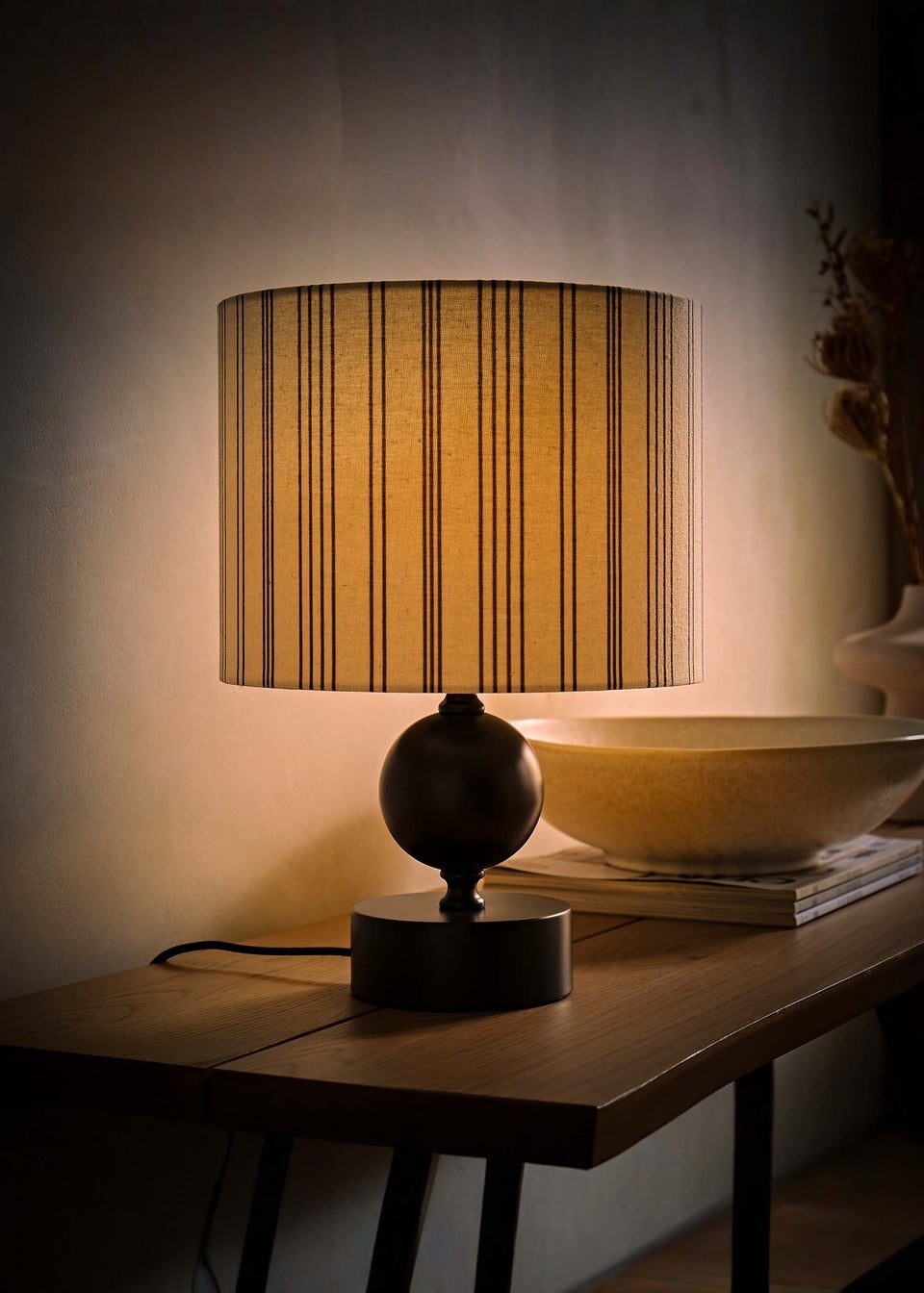 ValueLights Anthony Candlestick Table Lamp with Linen Stripe Lampshade