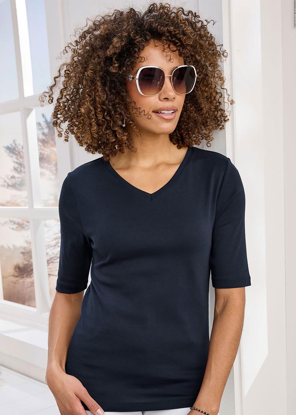Cotton Traders Navy Wrinkle Free 1/2 Sleeve V Neck Top