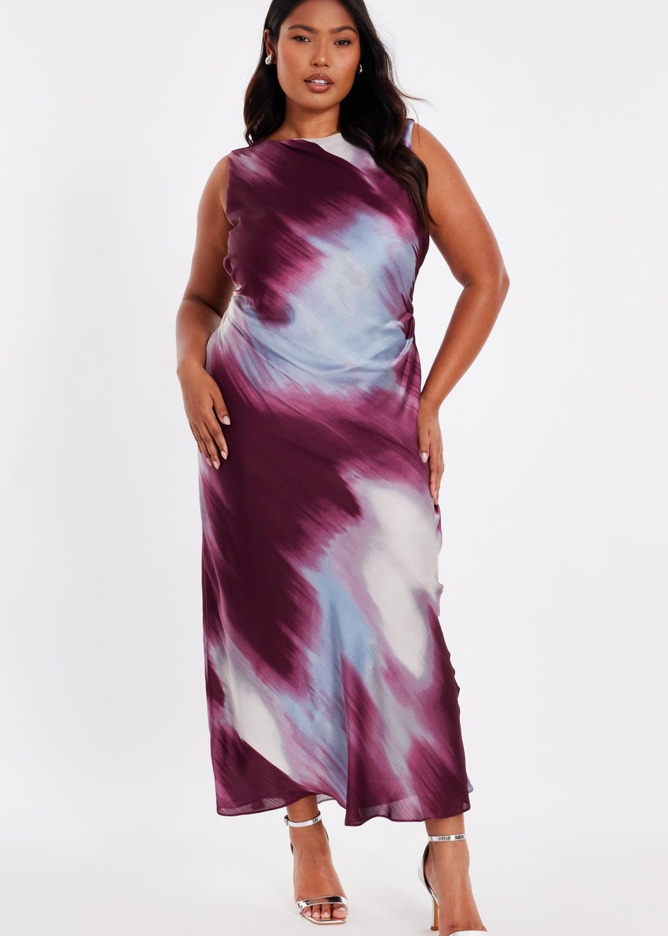 Quiz Multi Curve Printed Satin Midaxi Dress