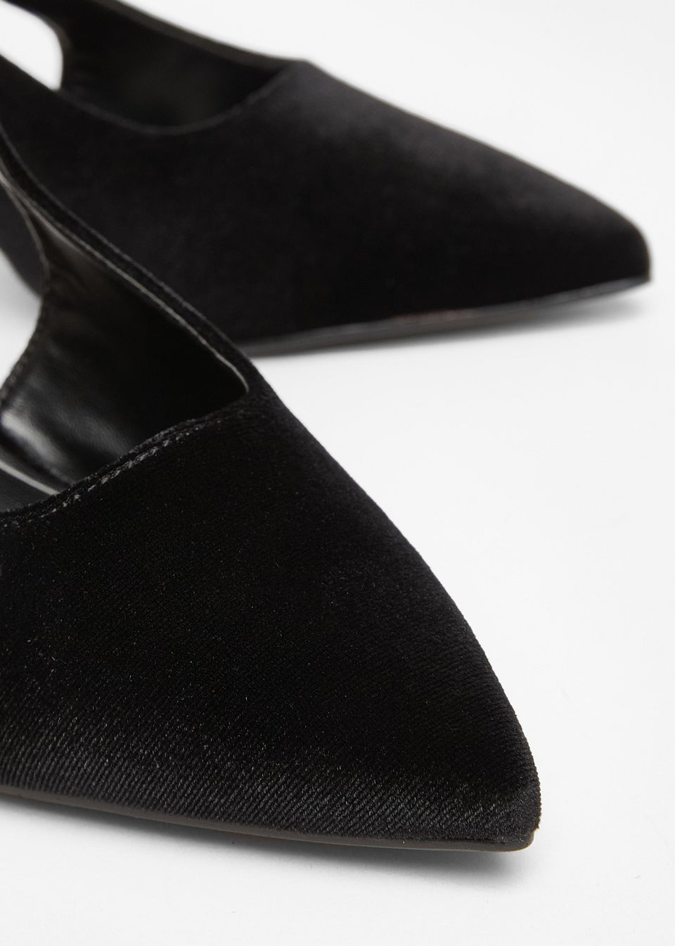 Quiz Black Wide Fit Slingback Court Heels