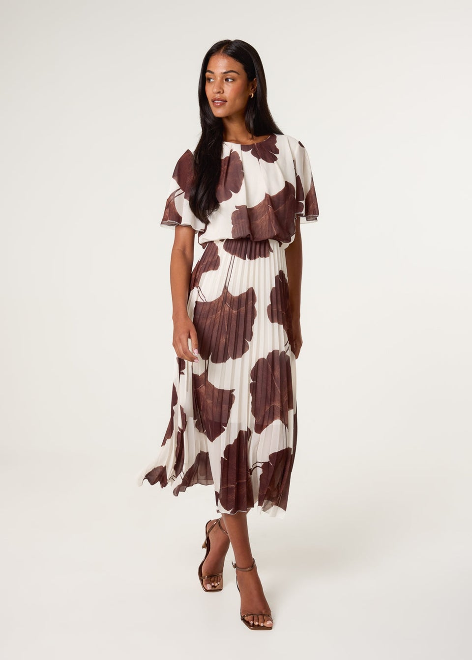 Blue Vanilla Brown Large Floral Print Scoop Neck Pleated Dress