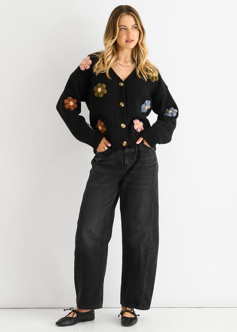 Gini London Black 3D Contrast Flower Crochet Cardigan