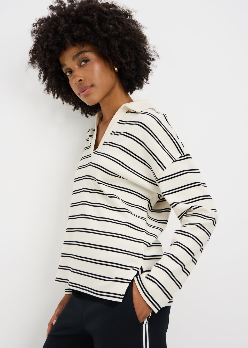 Cream Mono Stripe V Neck Ruby Sweatshirt