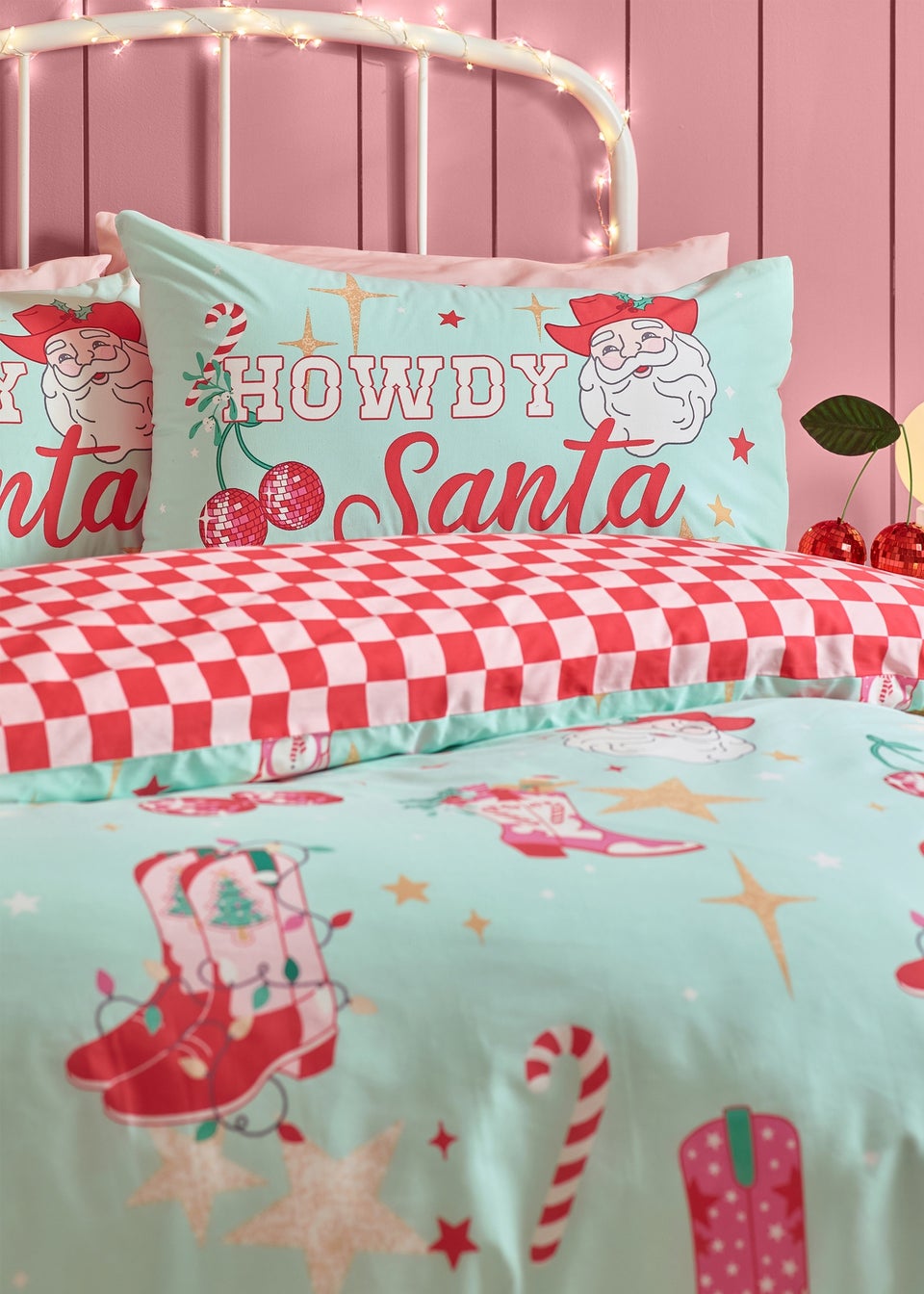 Catherine Lansfield Green Santa's Howdy Christmas Reversible Duvet Cover Set