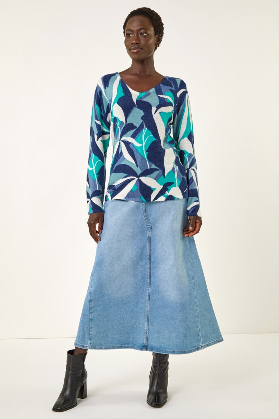 Roman Blue Abstract V-Neck Knit Jumper