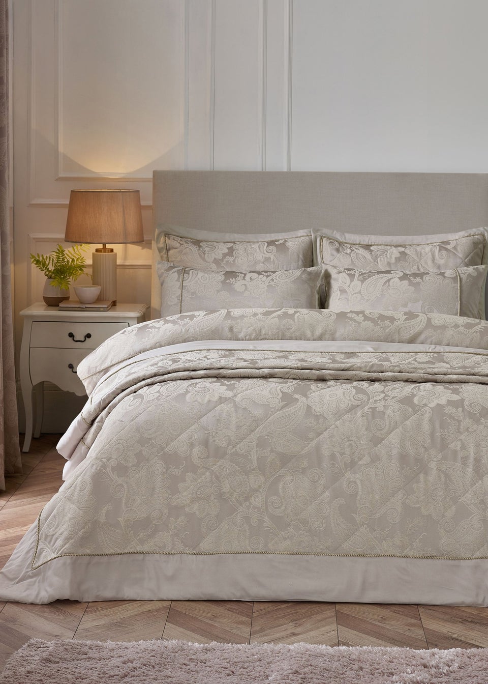 Catherine Lansfield Opulent Jacquard Bedspread Champagne