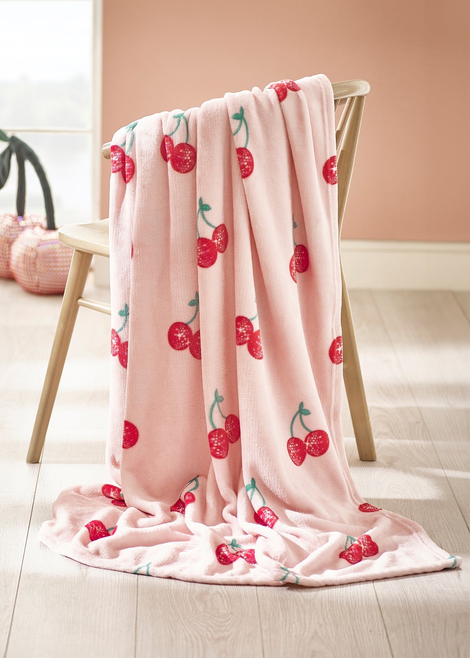 Catherine Lansfield Disco Cherries Cosy Fleece Oversized Blanket Throw Pink