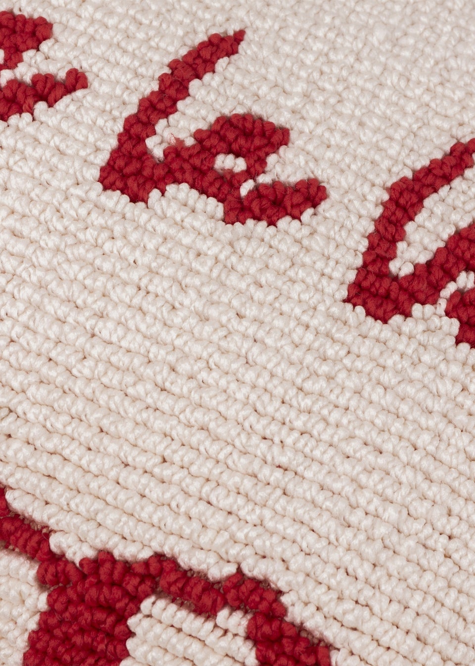 Furn Candy Fa La La Tufted Red/White Cushion