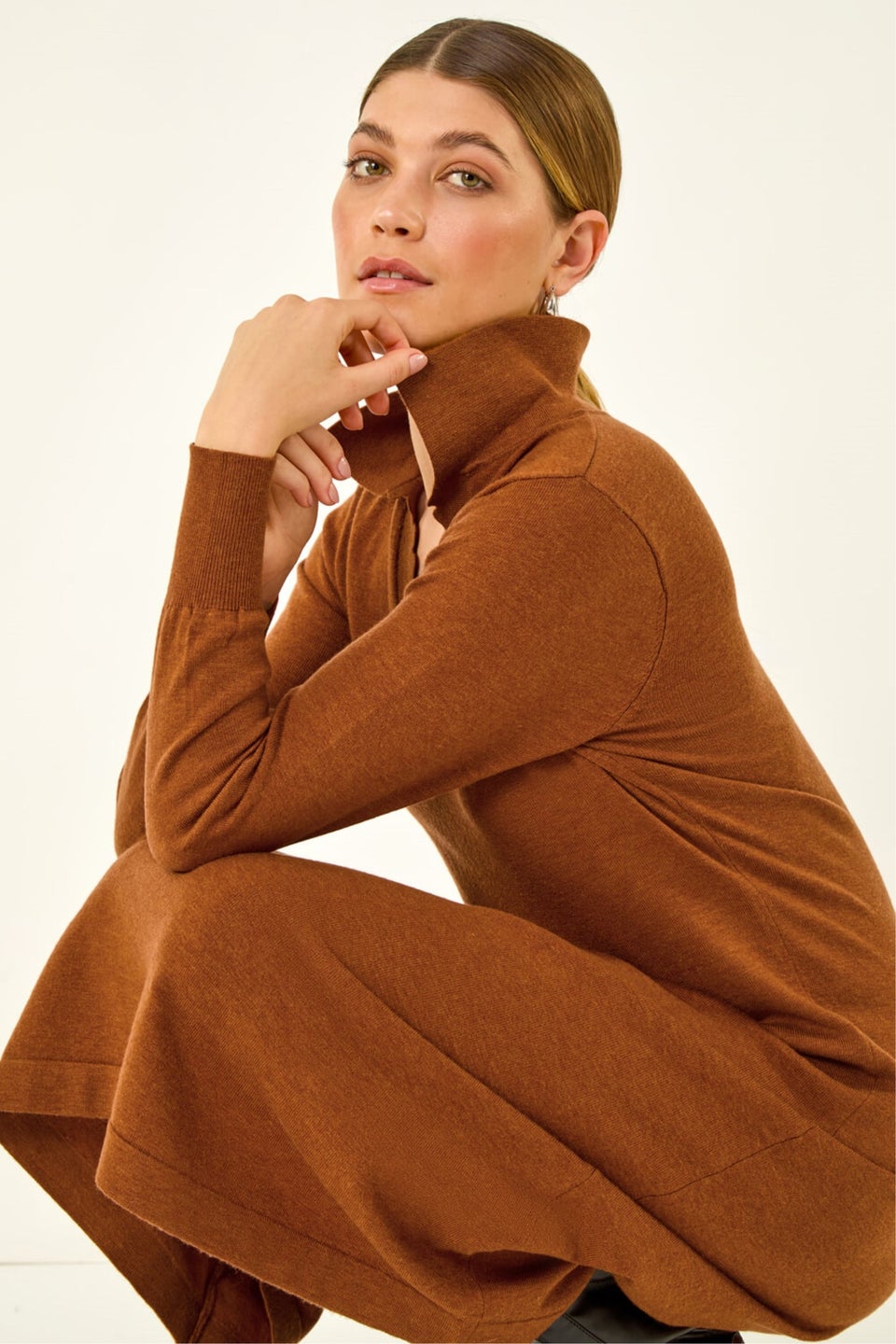 Roman Copper Scallop Detail Knitted Midi Dress