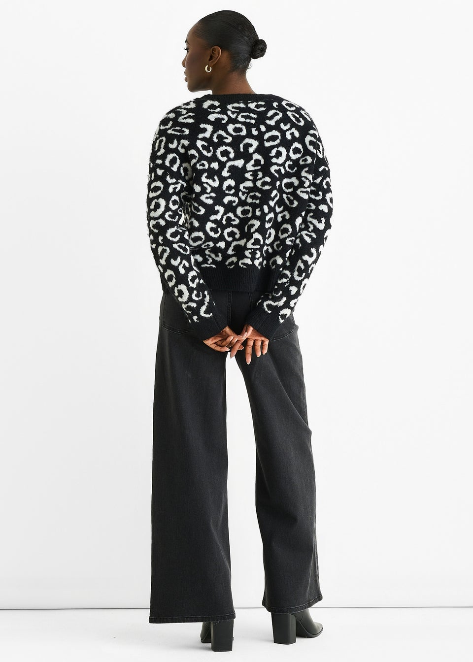 Gini London Black Animal Pattern loose Fit Knit Jumper