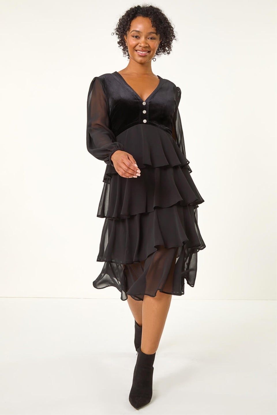 Roman Black Petite Velvet Tiered Midi Stretch Dress