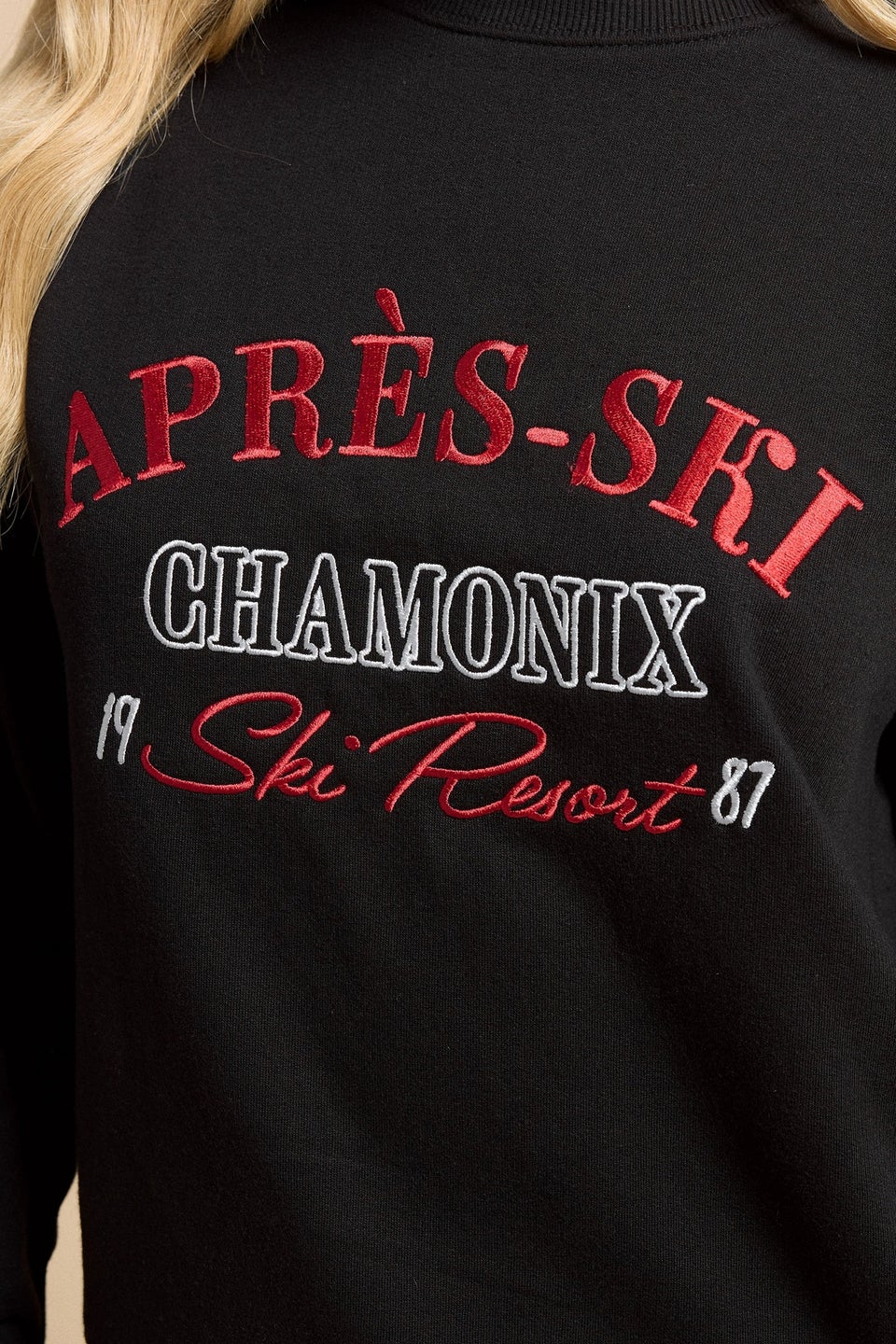 PixieGirl Petite Black 'Apres Ski' Slogan Sweatshirt
