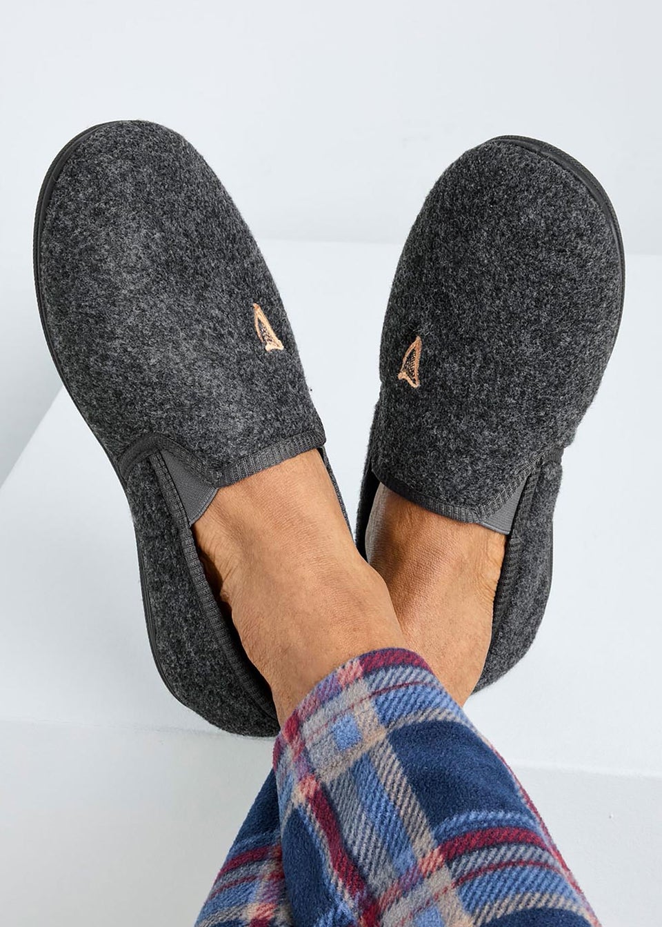 Cotton Traders Charcoal Marl Guinness Slippers
