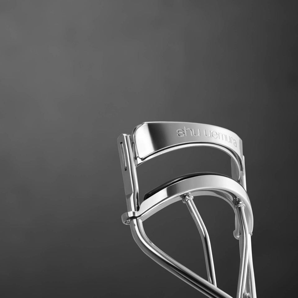 shu uemura x FINAL FANTASY XIV eyelash curler W (with charm)