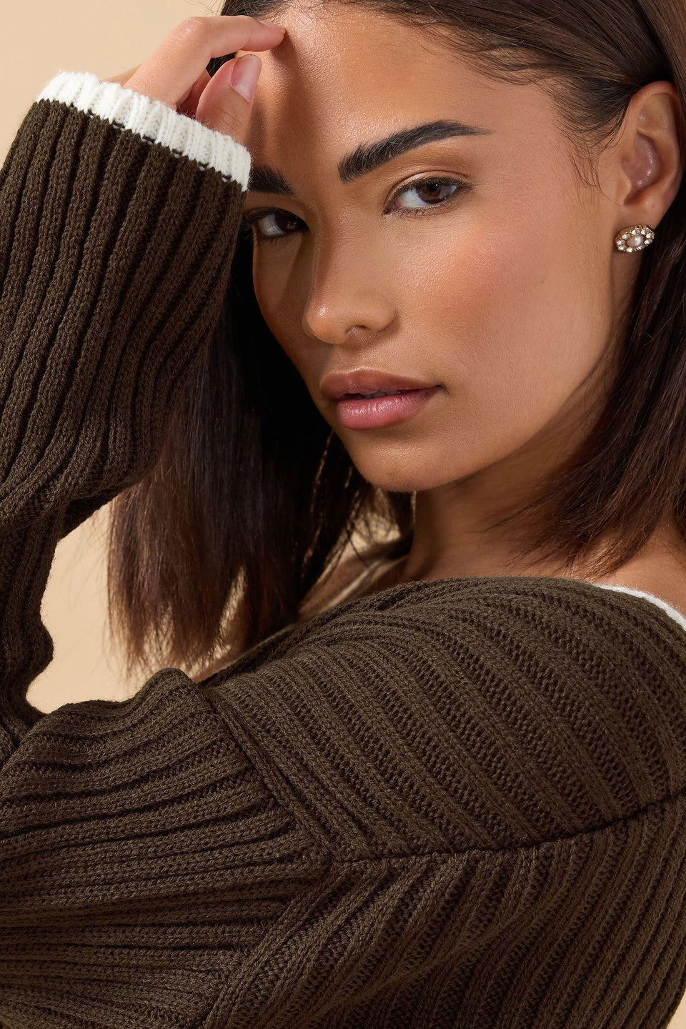 PixieGirl Petite Chocolate Brown Knitted V-Neck Jumper