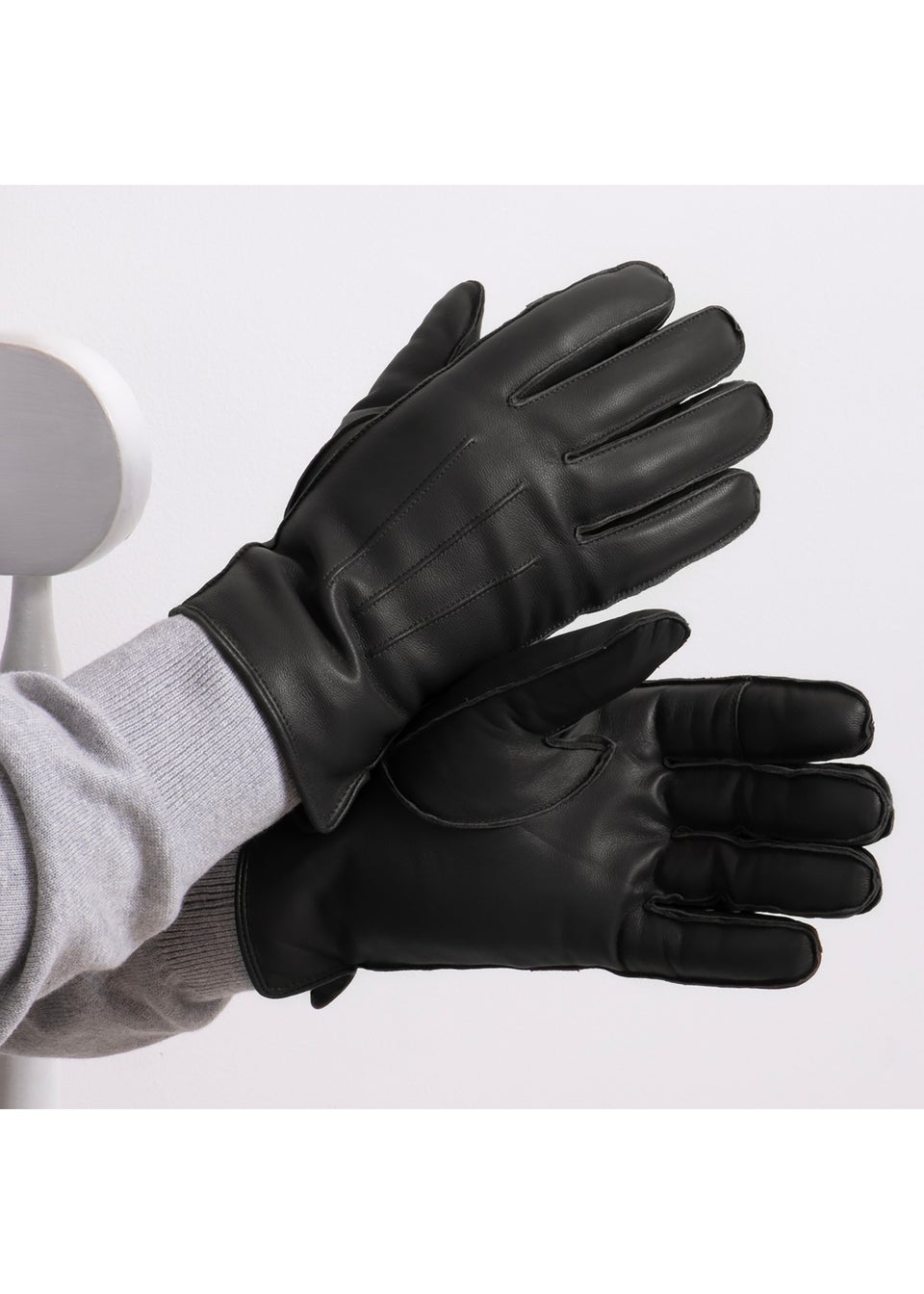Totes Isotoner  Black 3 Point Leather SmarTouch Glove