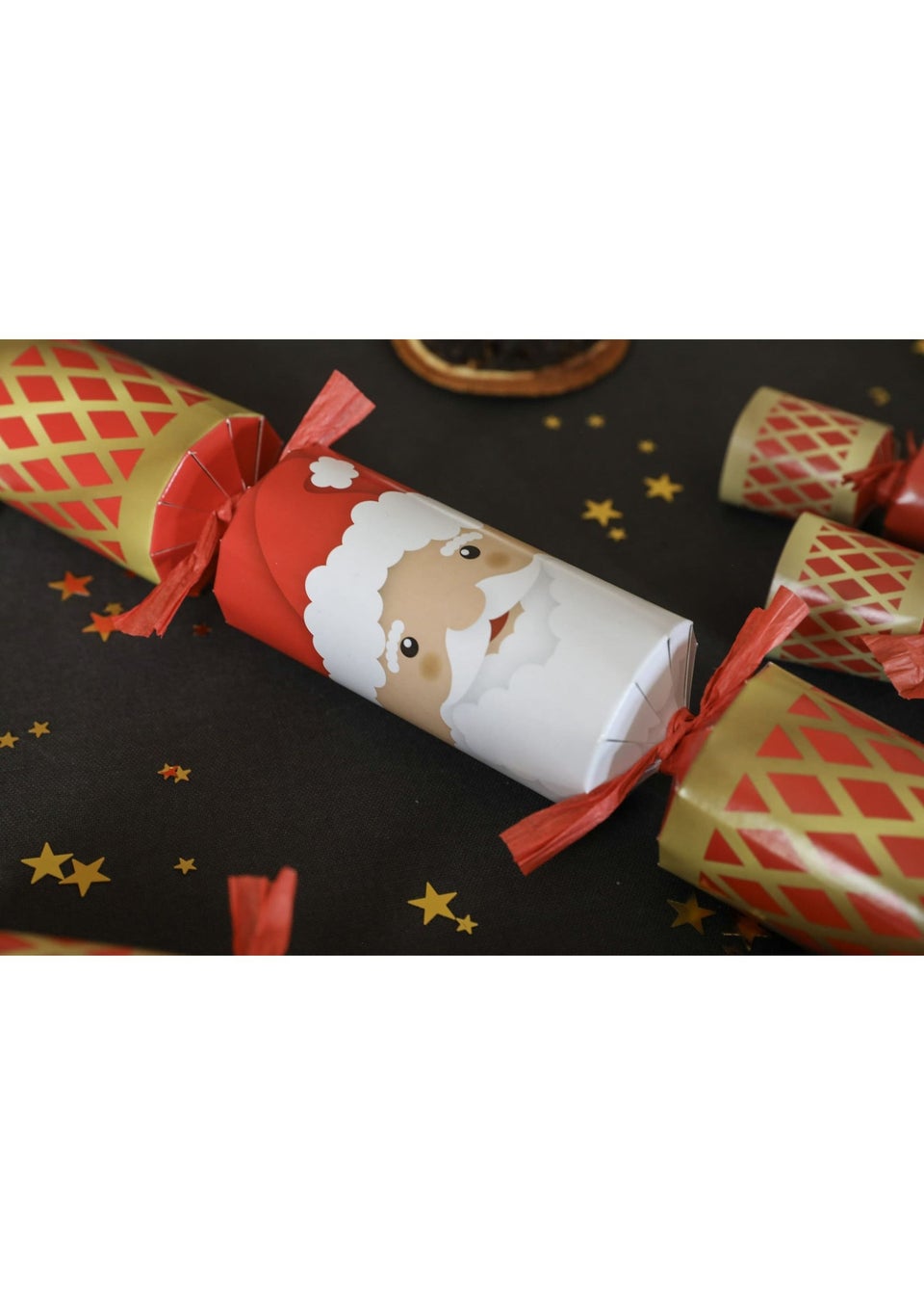 Heart & Soul Red Santa & Reindeer 12in cracker