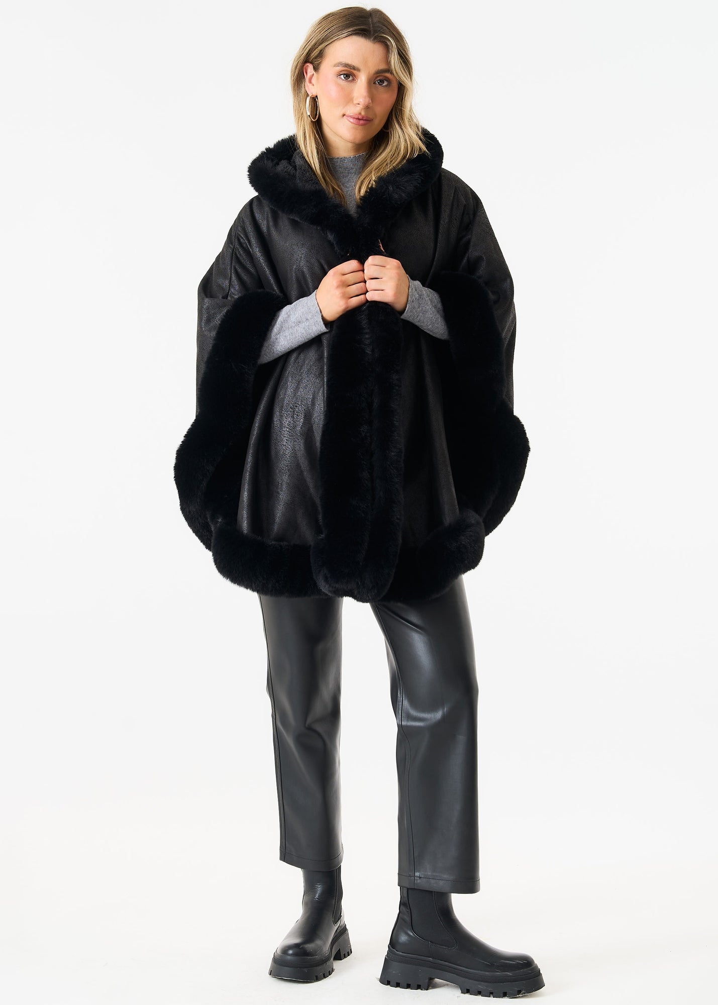ジャケット・アウター CN Foxey Knit Cape 15601254-6315174569437990.jpg