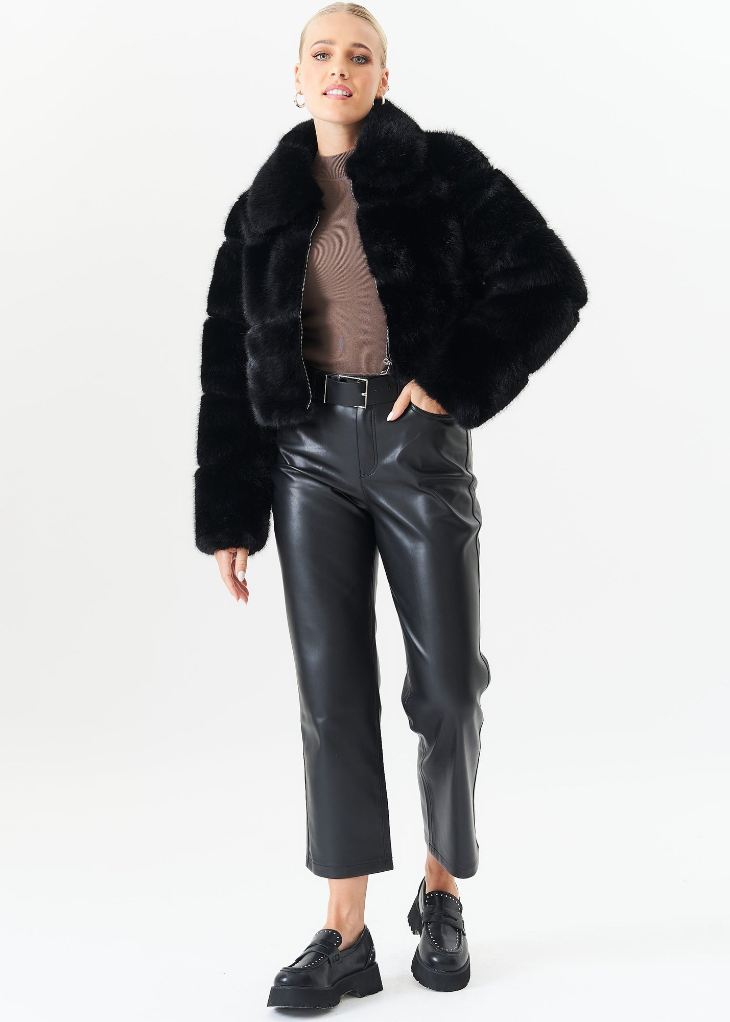 Gini London Black Panel Faux Fur Cropped Jacket - Large/Extra