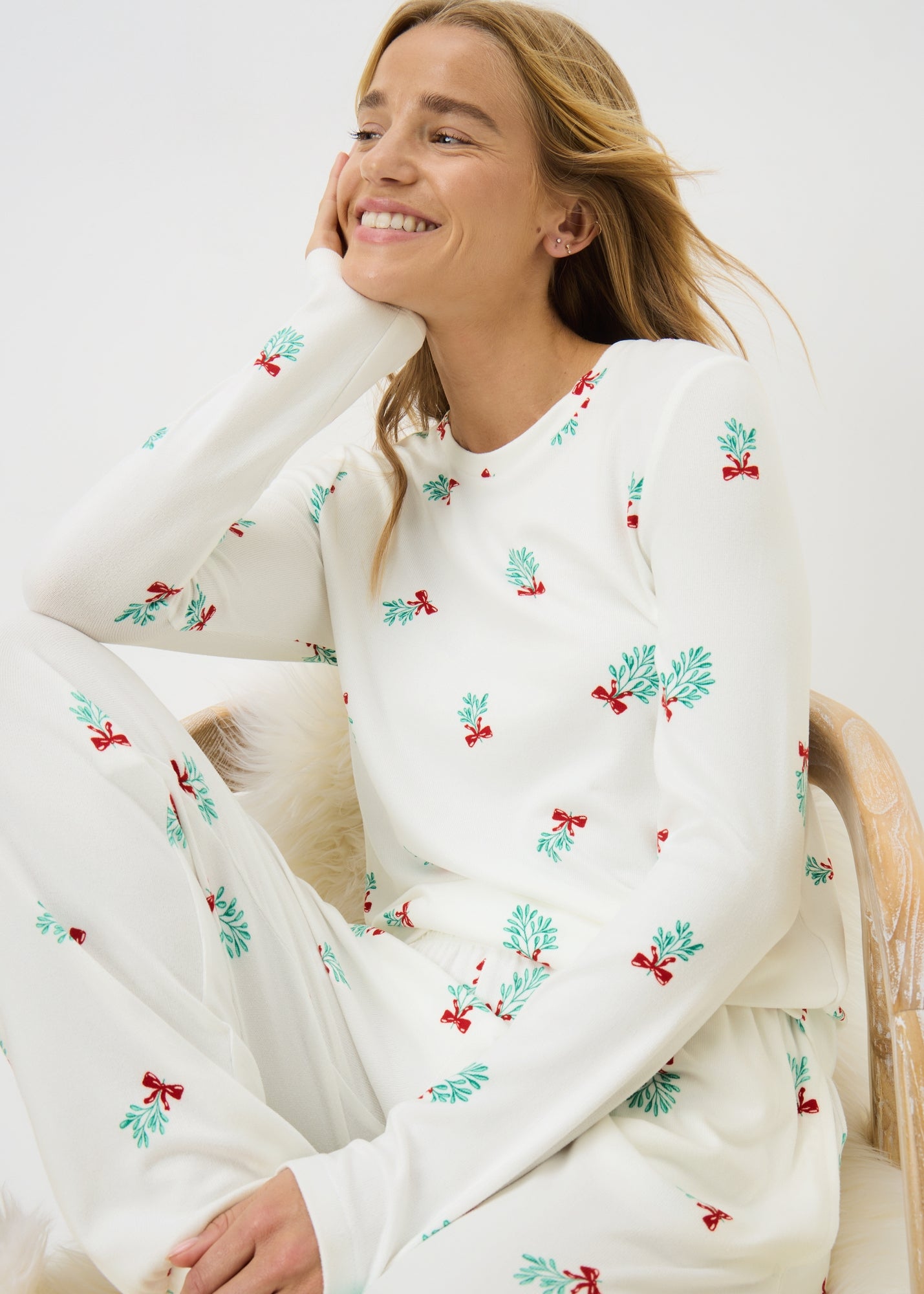 Mistletoe Pyjamas Cream Mistletoe Print Pyjama Set - Extra small | Matalan