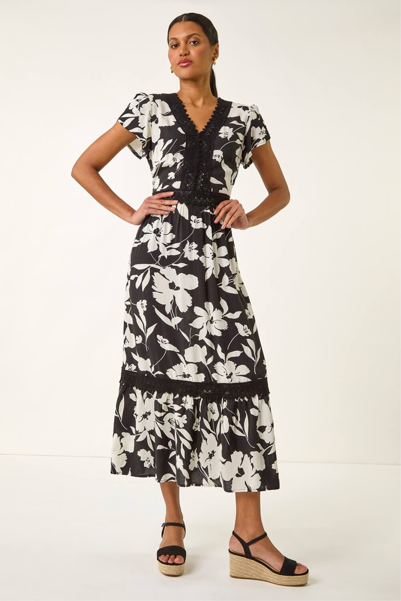 Quiz Black Crochet Lace Midi Dress - 6 | Matalan