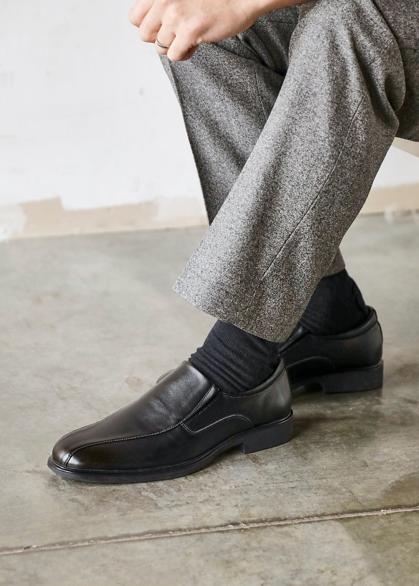 Linzi Diego Mens Black Faux Leather Panel Slip-On Shoes - 6 | Matalan