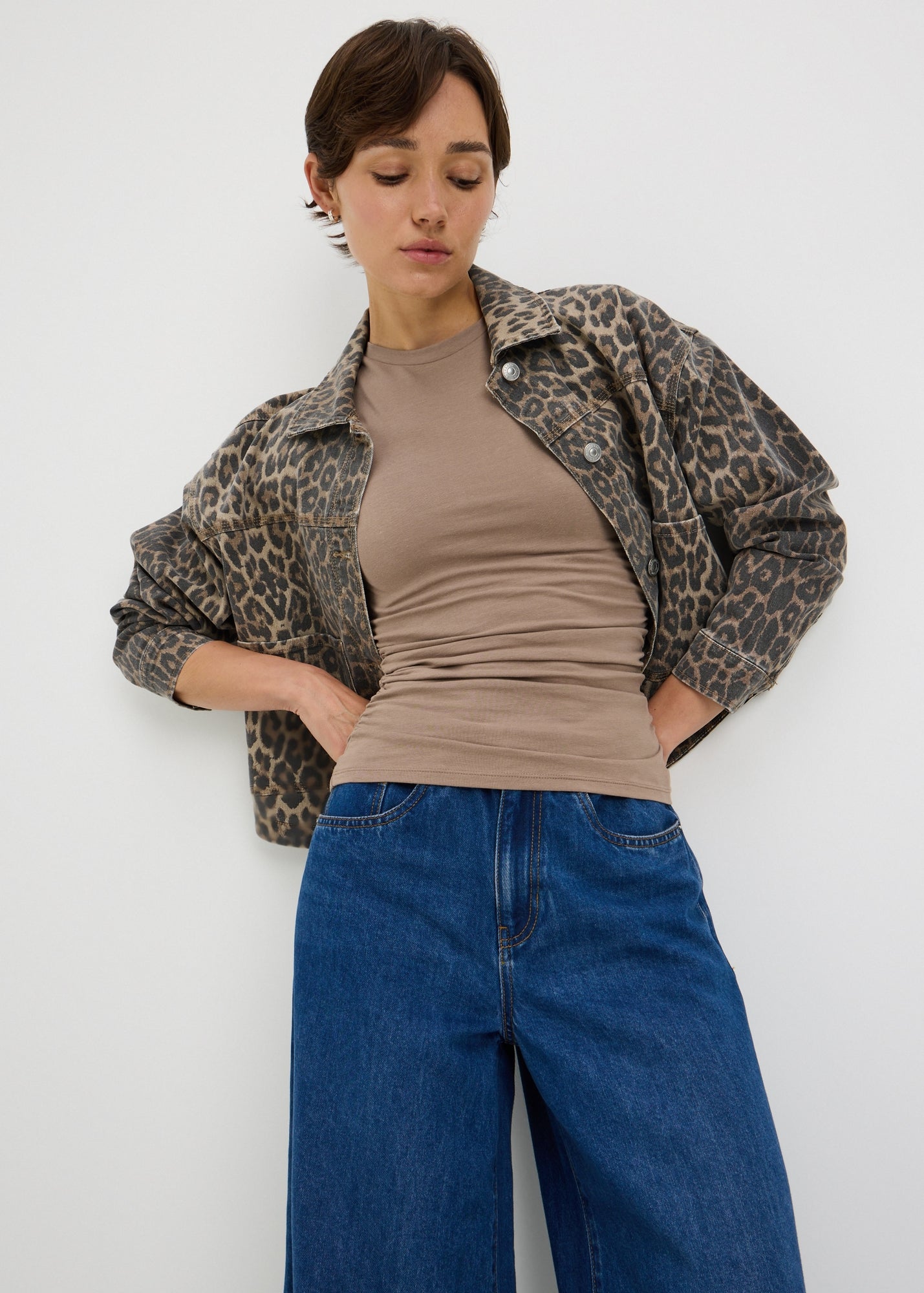 トップス machan Mocha Ruched Side T-Shirt - 8 | Matalan