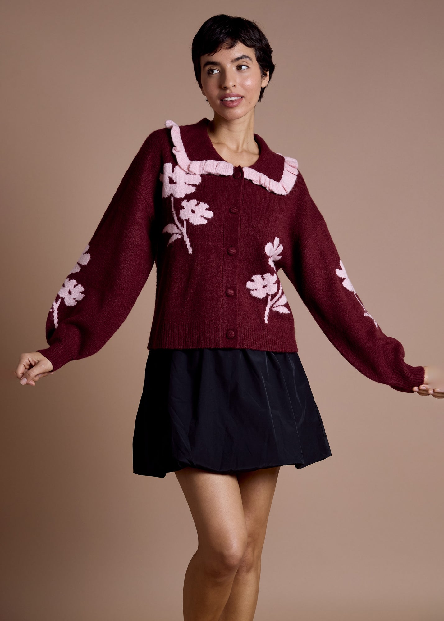Neon Rose Burgundy Flower Intarsia Collared Cardigan - M