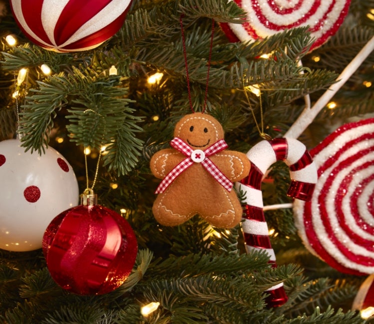 Christmas Decorations | Baubles, Tree Skirts & Festive Decor – Matalan