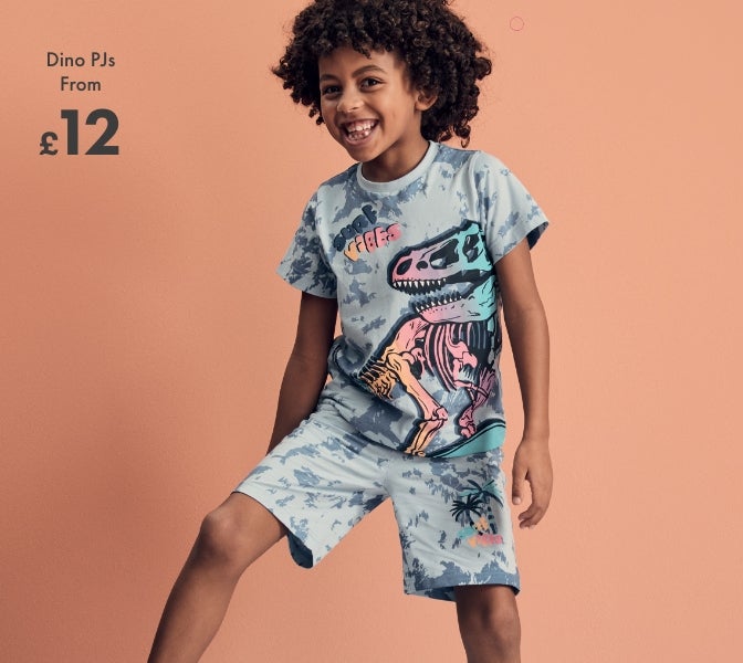 Lots vêtements : Achat occasion | Lots de vêtements (garçon) Primark 5 ans (108-116 cm) Très bon état Lots vêtements : Achat occasion | Lots de vêtements (garçon) Primark 5 ans (108-116 cm) Très bon état